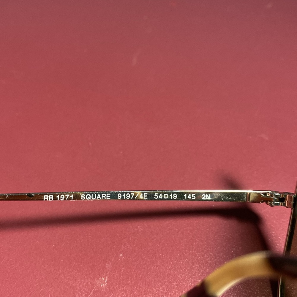 Silver Square Ray-Bans. - Picture 4 of 7